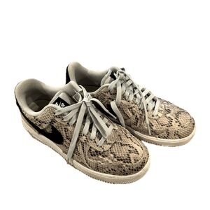 💕 Nike Air Force 1 Low Top Snakeskin 2019-BQ4424-100 in size 6.5